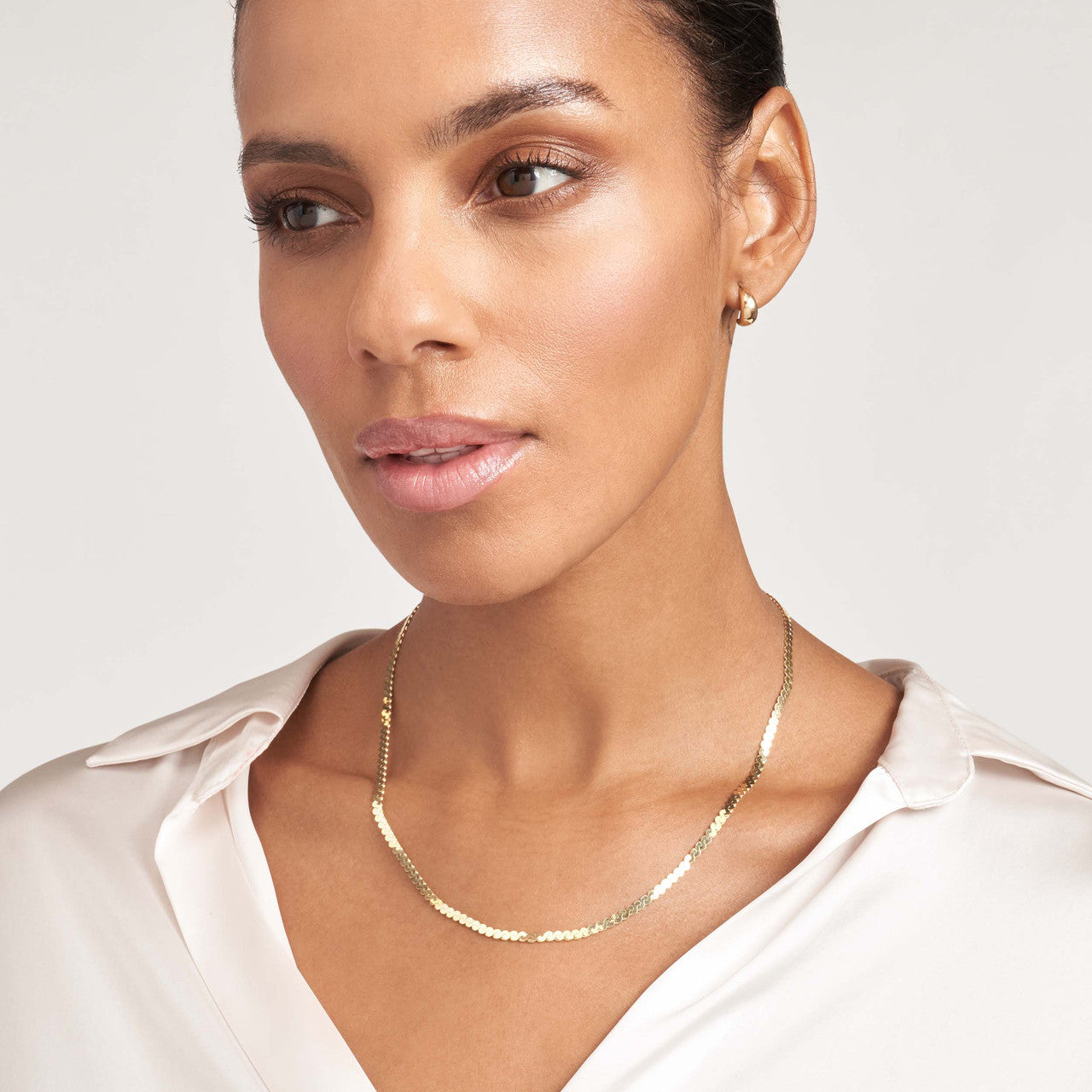 Serpentine Chain Gold Necklace